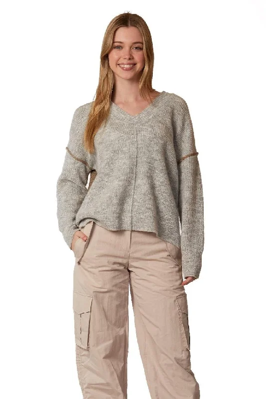 v neck layer sweater Fitted Slim Tailored