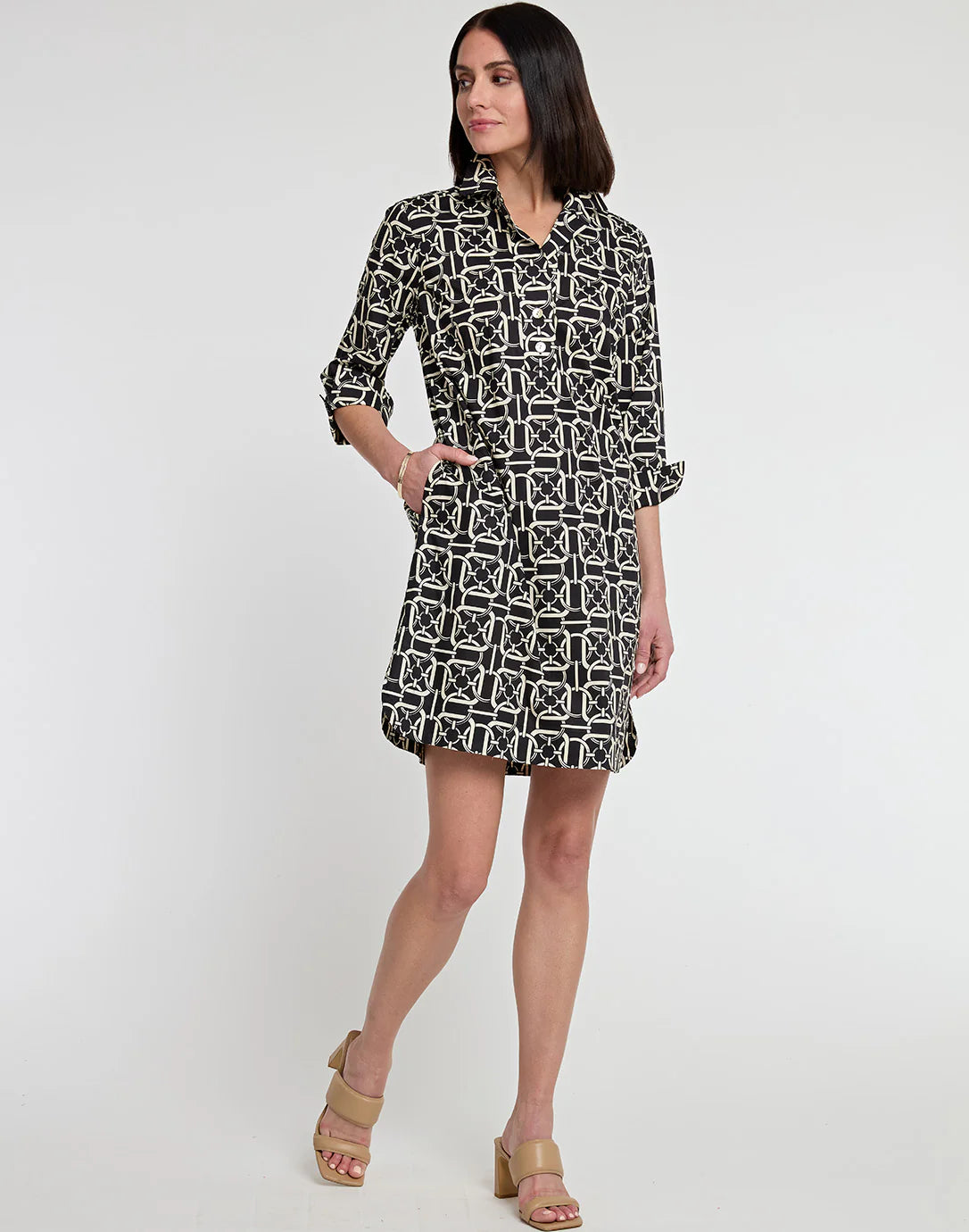 BLACK/NEUTRA