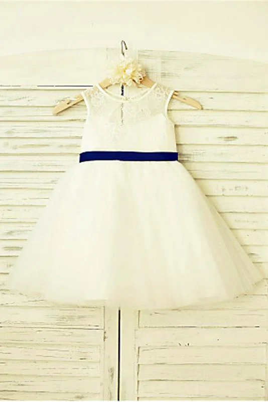 Ivory A-line Scoop Sleeveless Bowknot Floor-Length Tulle Flower Girl Dresses With Lace DM710