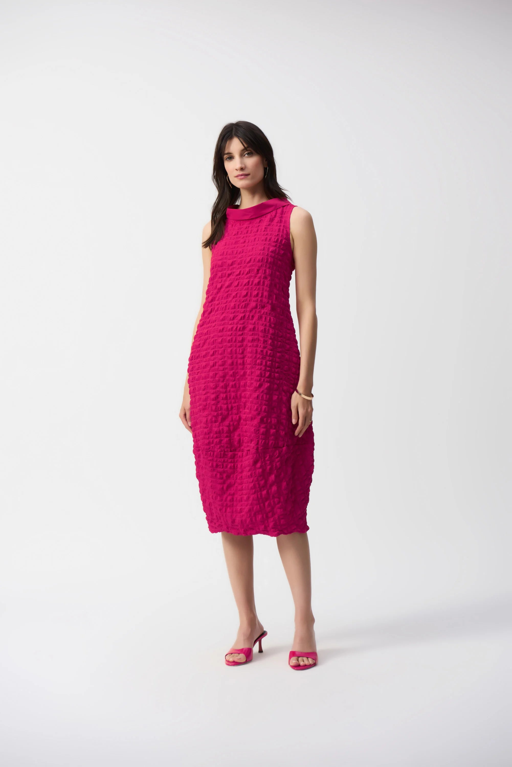 JOSEPH RIBKOFF TEXTURED WOVEN SHORT SLEEVE COCOON DRESS