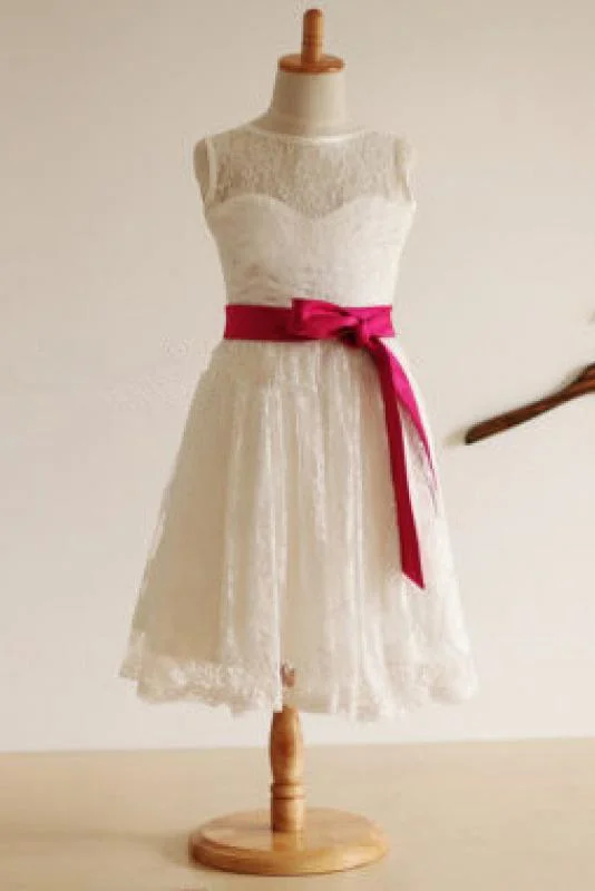 Ivory Bateau A-line Princess Sleeveless Long Lace Flower Girl Dress With Sash DM701
