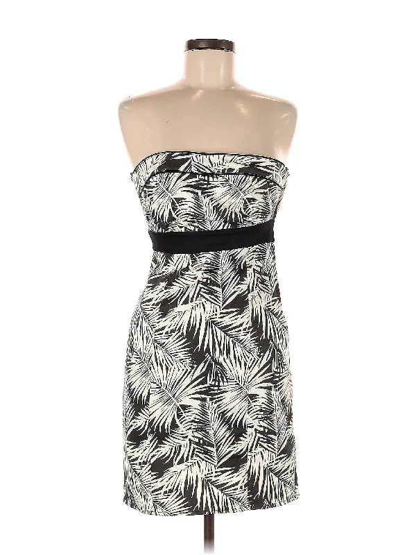 Cocktail Dress Crew Neckline Sporty