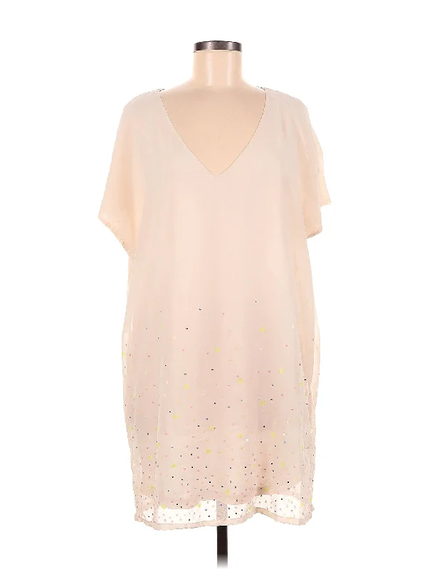 Cocktail Dress Square Neckline Feminine